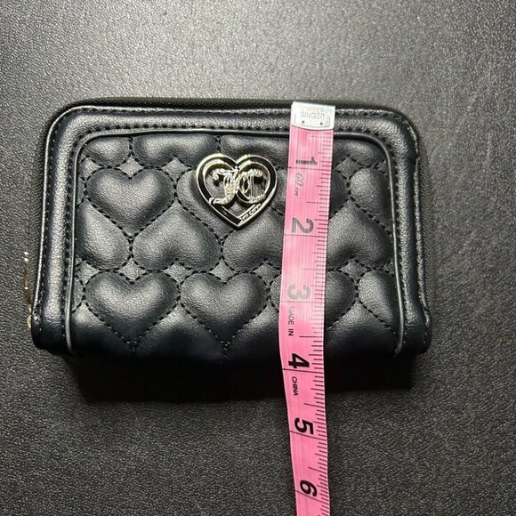 Juicy Couture Black Heart Double Zip Around Wallet - Picture 10 of 10